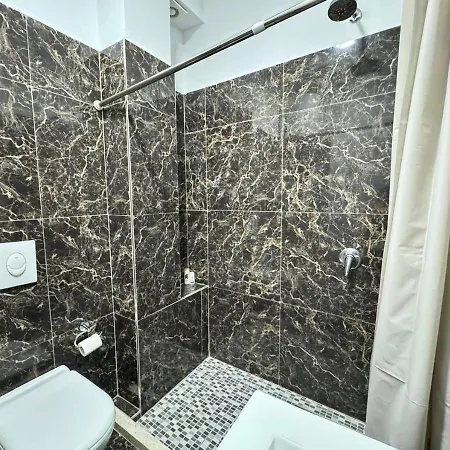 Modern Open Space - Heart Of Apartment Tirana
