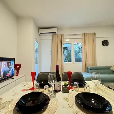 Modern Open Space - Heart Of Apartment Tirana