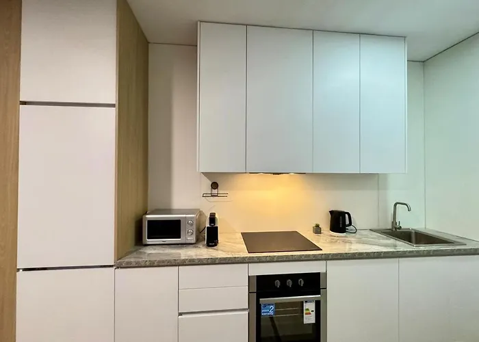 Modern Open Space Apartment - Heart Of Tirana *