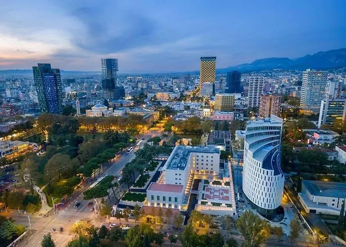 Modern Open Space Apartment - Heart Of Tirana *